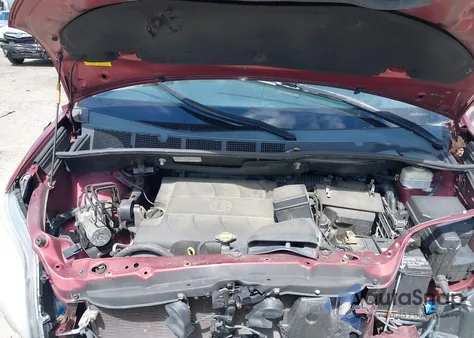 2014 Toyota Sienna L V6 7 Passenger z USA, uszkodzony, nr VIN 5TDZK3DC4ES406178